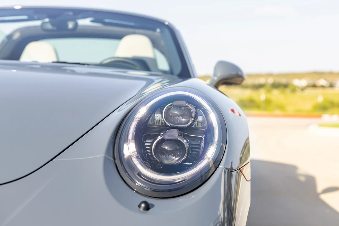 2017 Porsche 991 Targa 4 GTS - Image 18 of 31