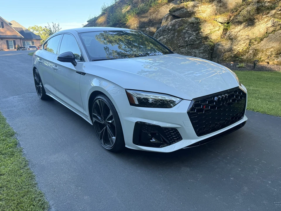 2025 Audi B9 S5 - Image 14 of 31