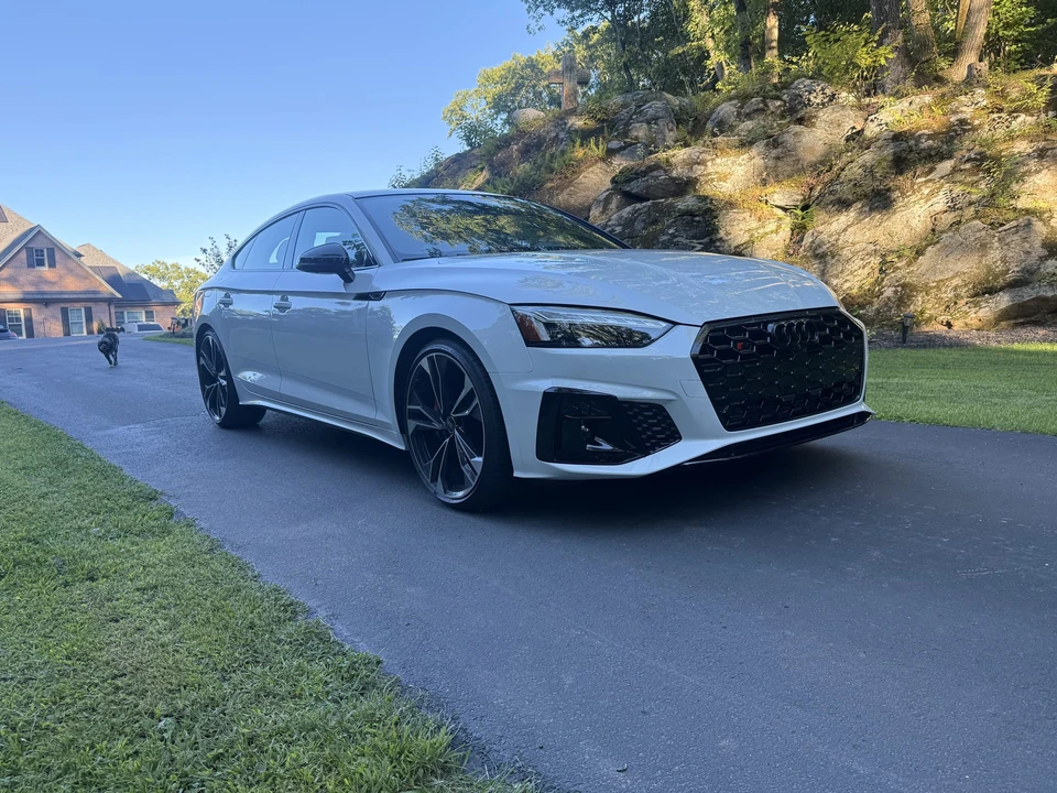 2025 Audi B9 S5 - Image 13 of 31