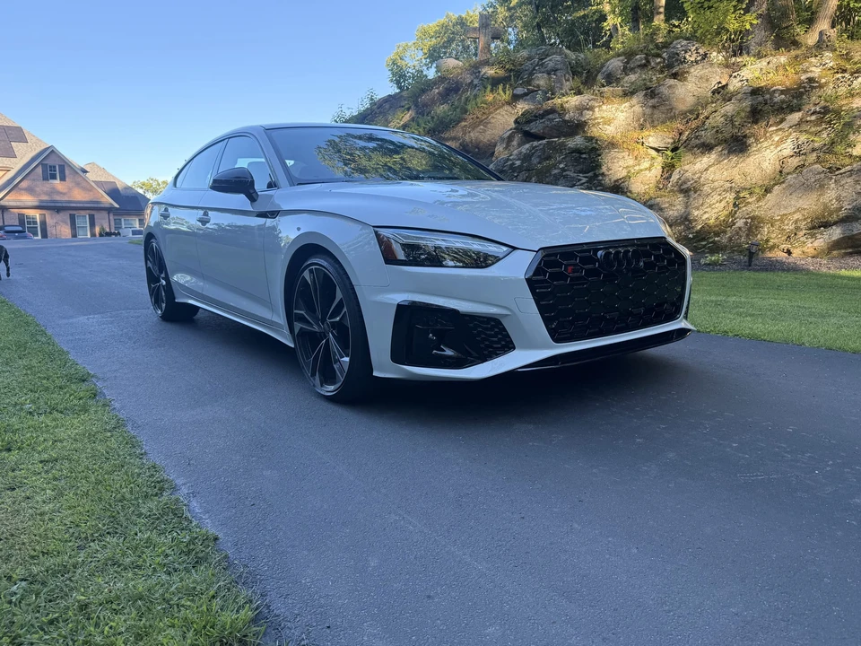 2025 Audi B9 S5 - Image 12 of 31
