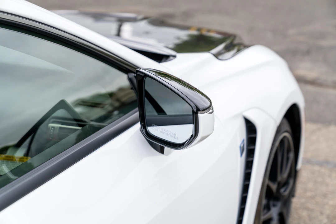 2020 Lexus RC F - Image 29 of 31
