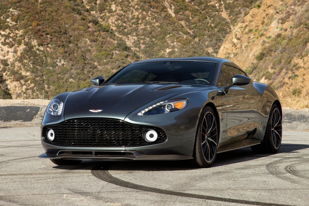 2018 Aston Martin Vanquish 2nd Gen - Image 3 of 31