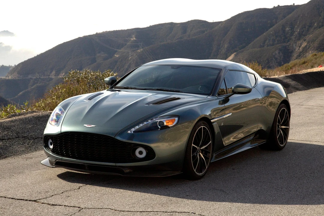 2018 Aston Martin Vanquish 2nd Gen - Image 4 of 31