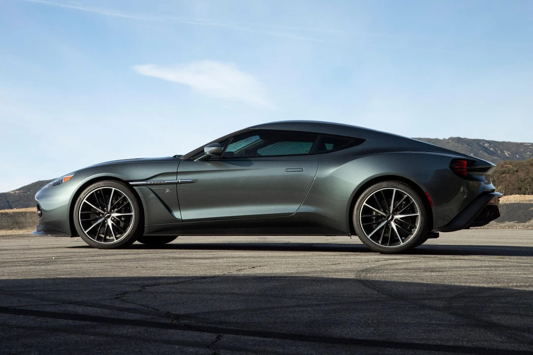 2018 Aston Martin Vanquish 2nd Gen - Image 8 of 31
