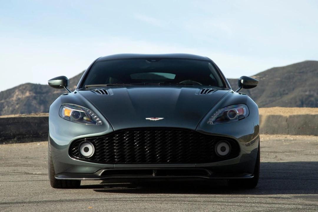 2018 Aston Martin Vanquish 2nd Gen - Image 29 of 31