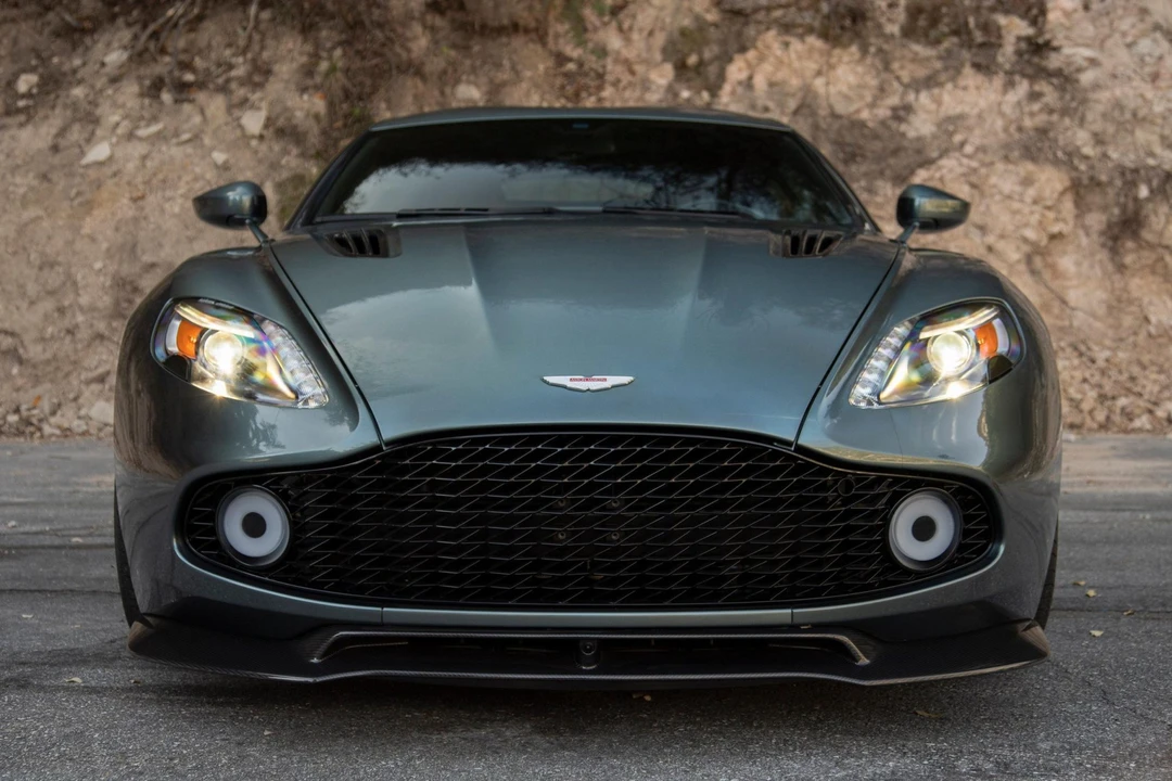 2018 Aston Martin Vanquish 2nd Gen - Image 30 of 31