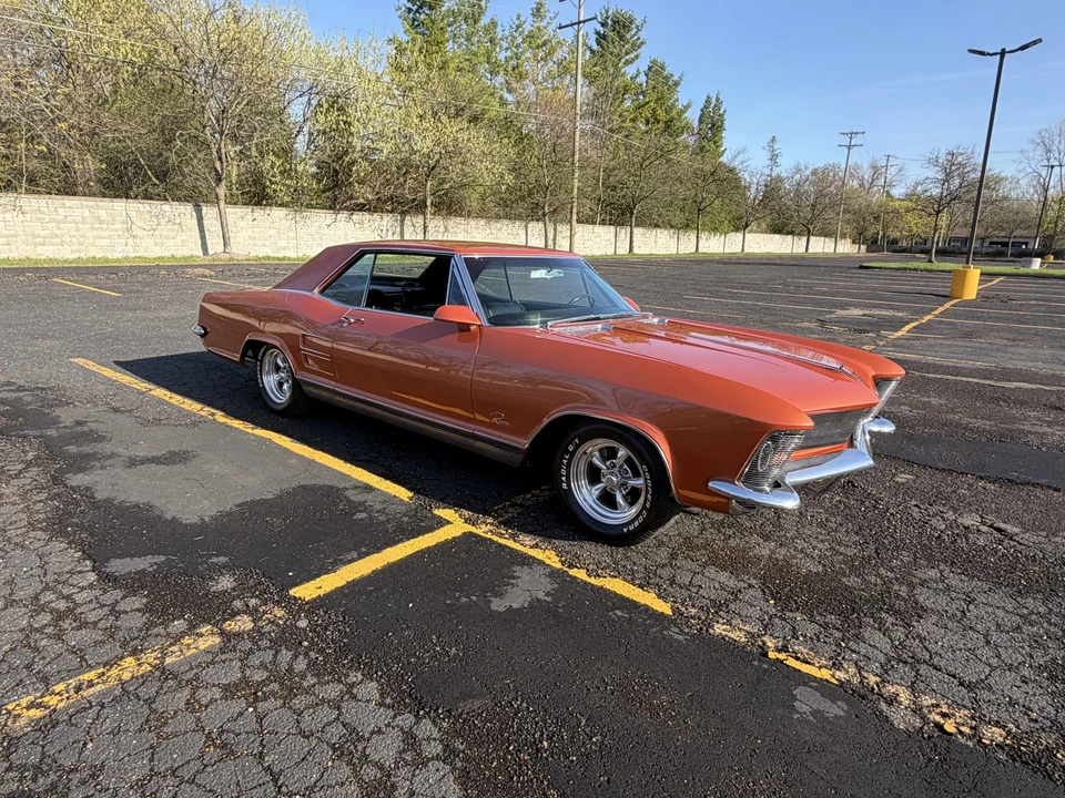 1963 Buick Riviera 1st Gen - Image 10 of 31