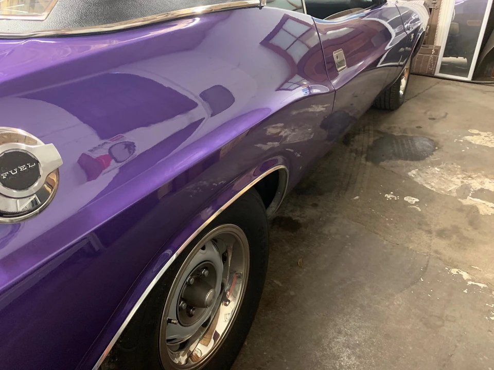 1970 Dodge Challenger Hemi 1st Gen - Image 25 of 31