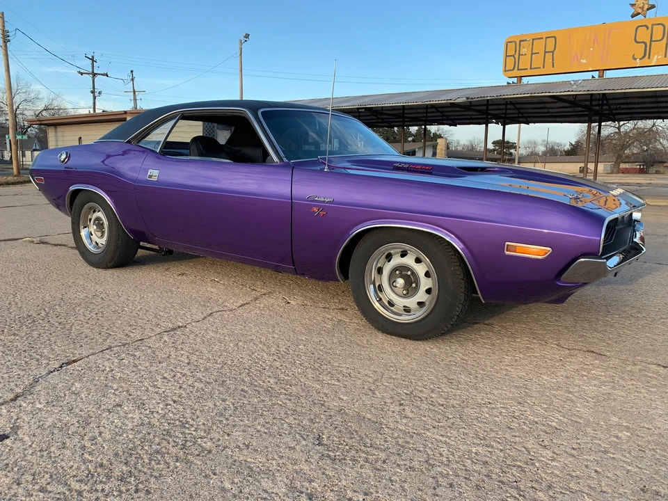 1970 Dodge Challenger Hemi 1st Gen - Image 5 of 31