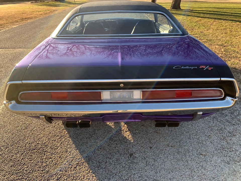 1970 Dodge Challenger Hemi 1st Gen - Image 14 of 31