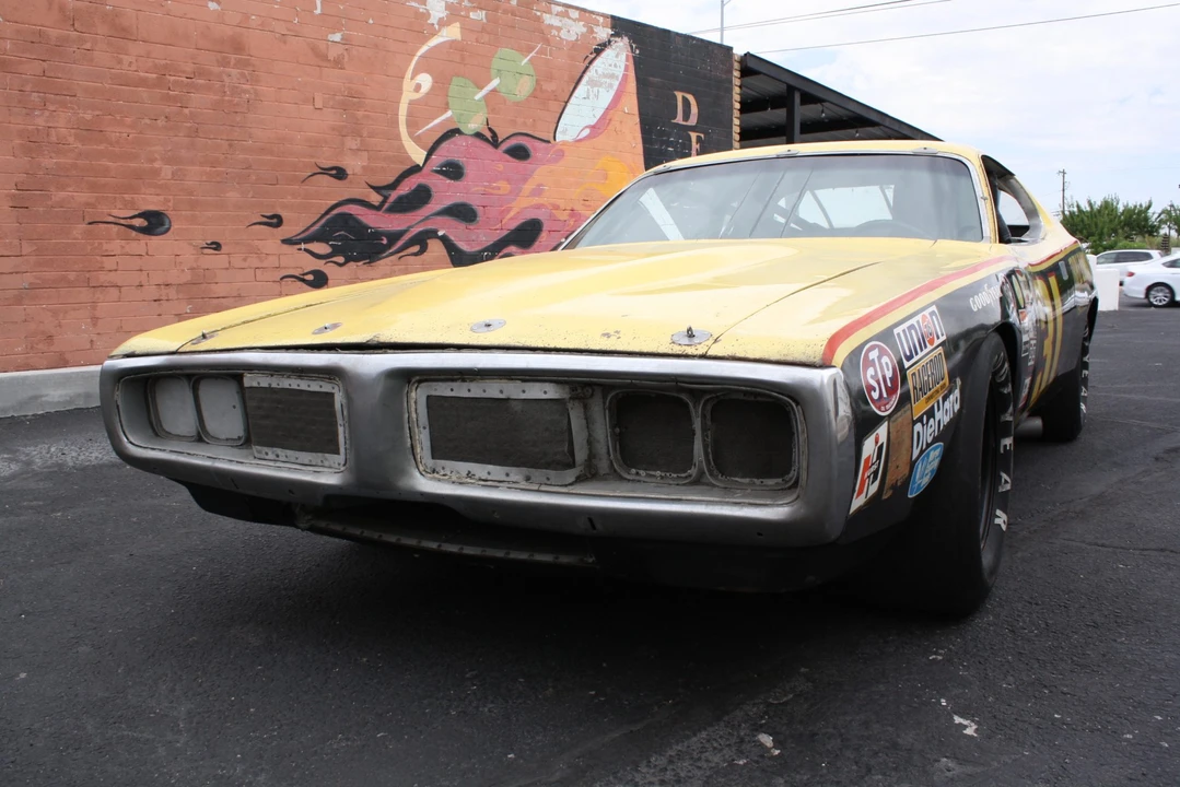 1974 Dodge Charger Hemi 3rd Gen - Image 2 of 31