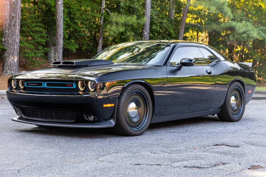 2016 Dodge Challenger SRT8 & 392 3rd Gen - Image 6 of 31