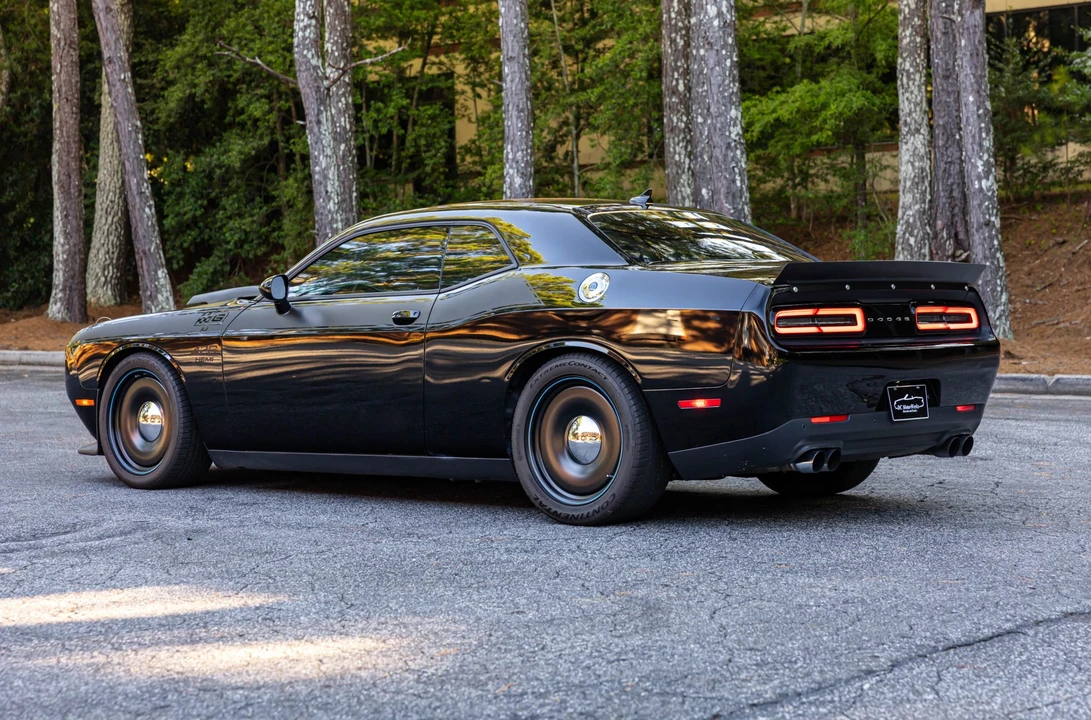2016 Dodge Challenger SRT8 & 392 3rd Gen - Image 12 of 31