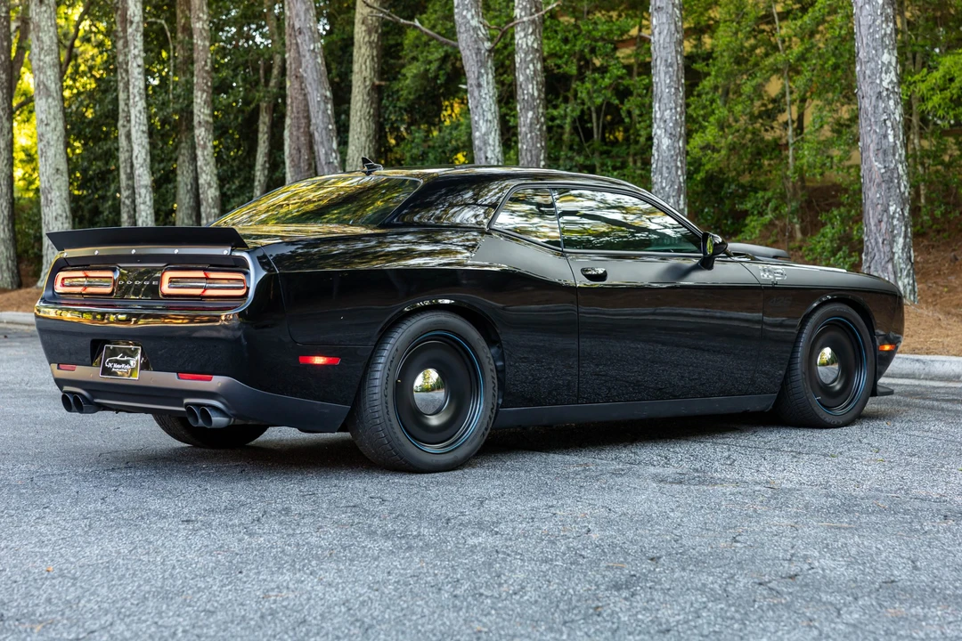 2016 Dodge Challenger SRT8 & 392 3rd Gen - Image 18 of 31