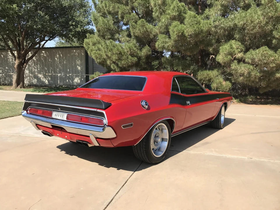 1970 Dodge Challenger Hemi 1st Gen - Image 7 of 31