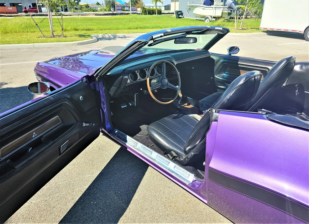 1970 Dodge Challenger Hemi 1st Gen - Image 29 of 31