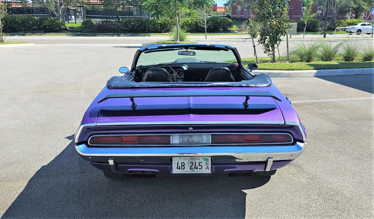 1970 Dodge Challenger Hemi 1st Gen - Image 8 of 31