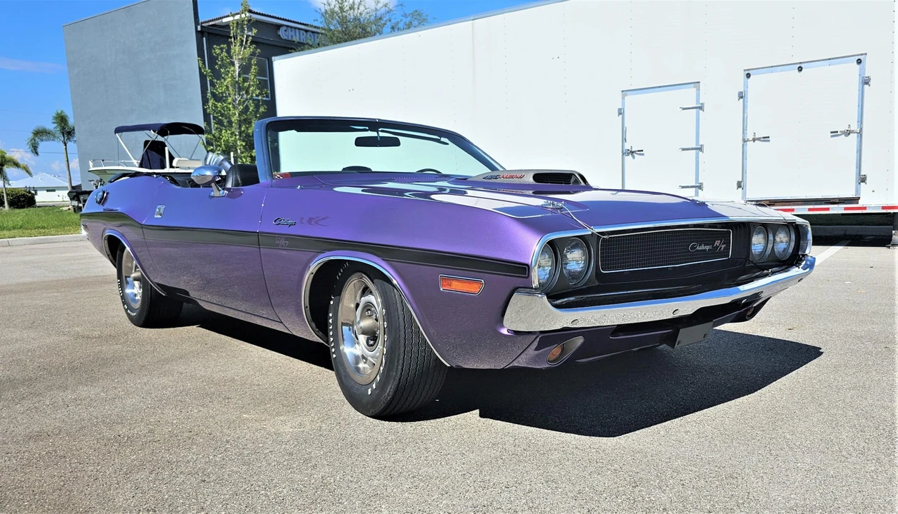 1970 Dodge Challenger Hemi 1st Gen - Image 15 of 31