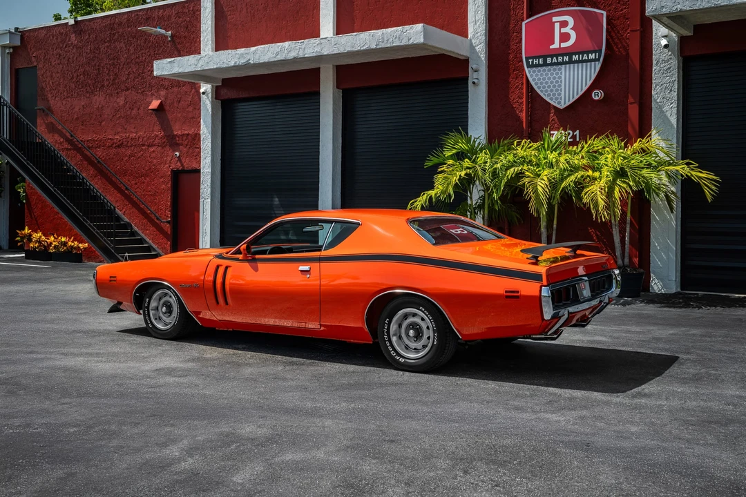 1971 Dodge Charger Hemi 3rd Gen - Image 8 of 31