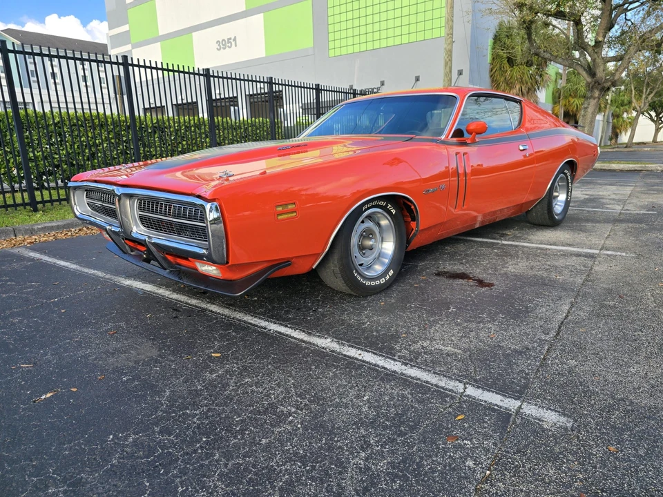 1971 Dodge Charger Hemi 3rd Gen - Image 2 of 31