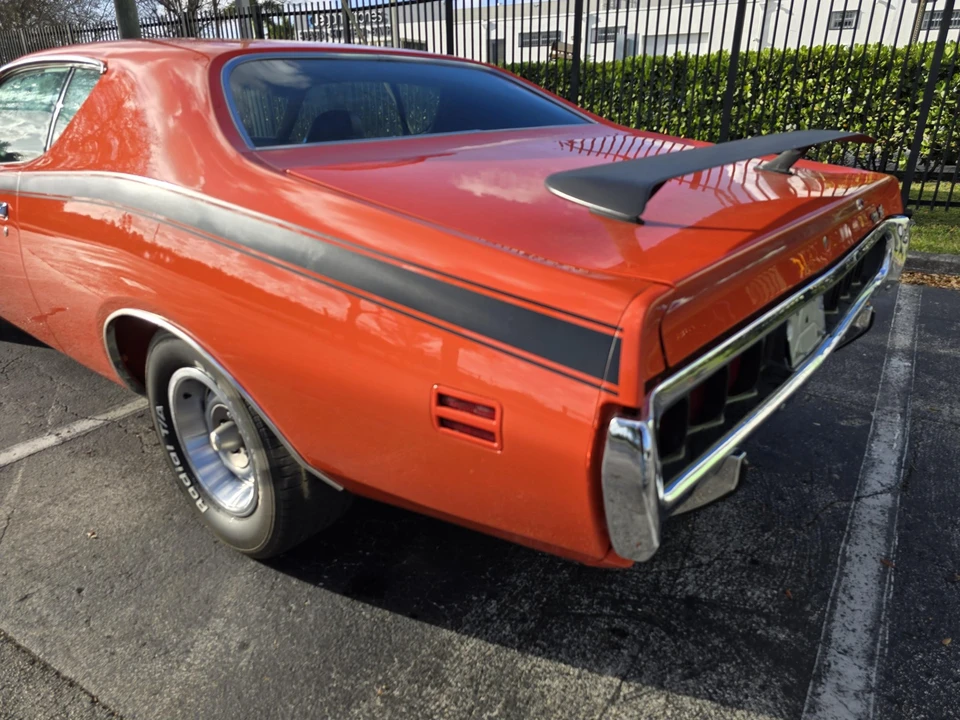 1971 Dodge Charger Hemi 3rd Gen - Image 21 of 31