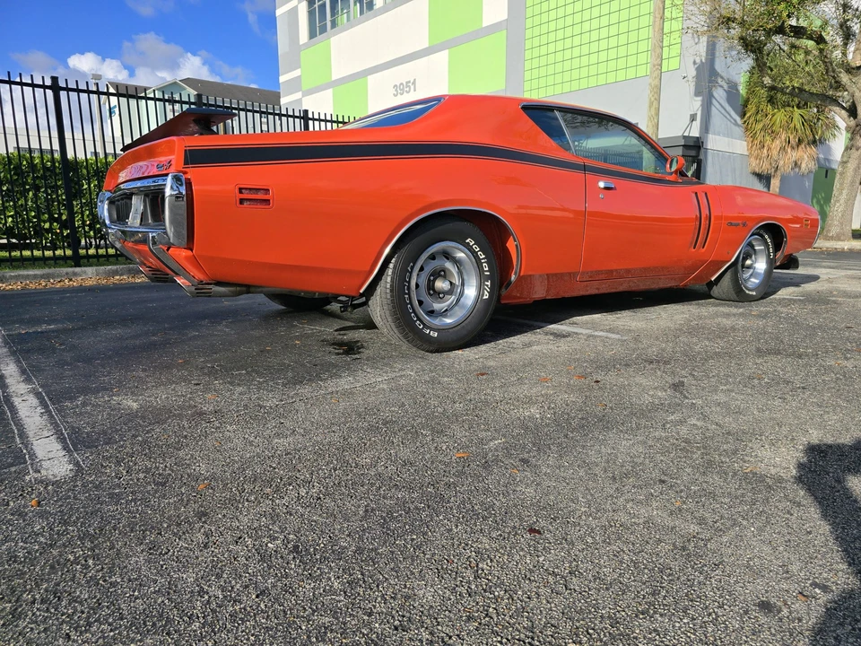 1971 Dodge Charger Hemi 3rd Gen - Image 9 of 31
