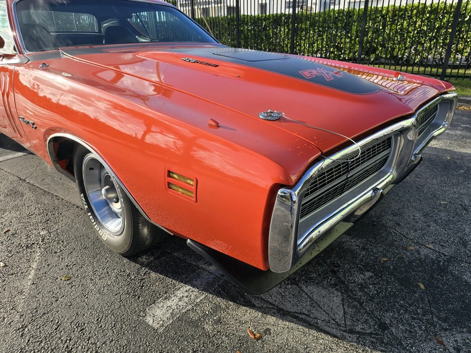 1971 Dodge Charger Hemi 3rd Gen - Image 18 of 31