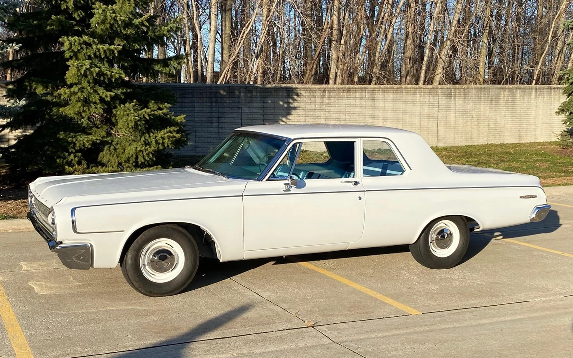 1964 Dodge 330 & 440 & 880 - Image 2 of 31