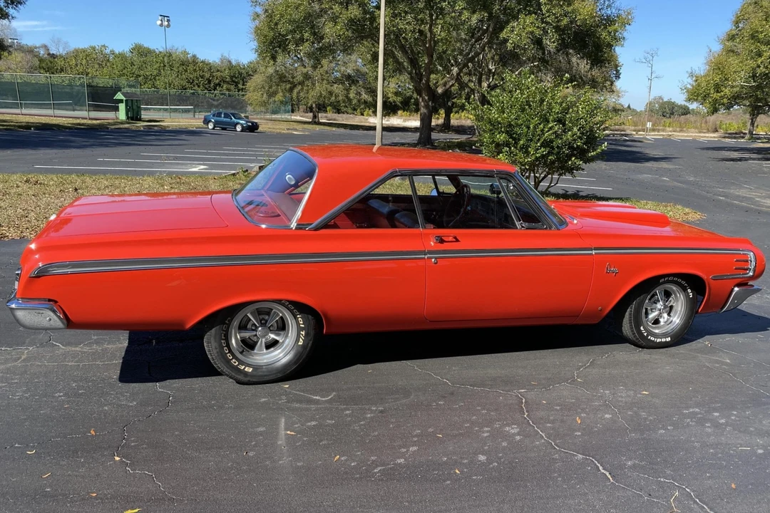 1964 Dodge 330 & 440 & 880 - Image 4 of 31
