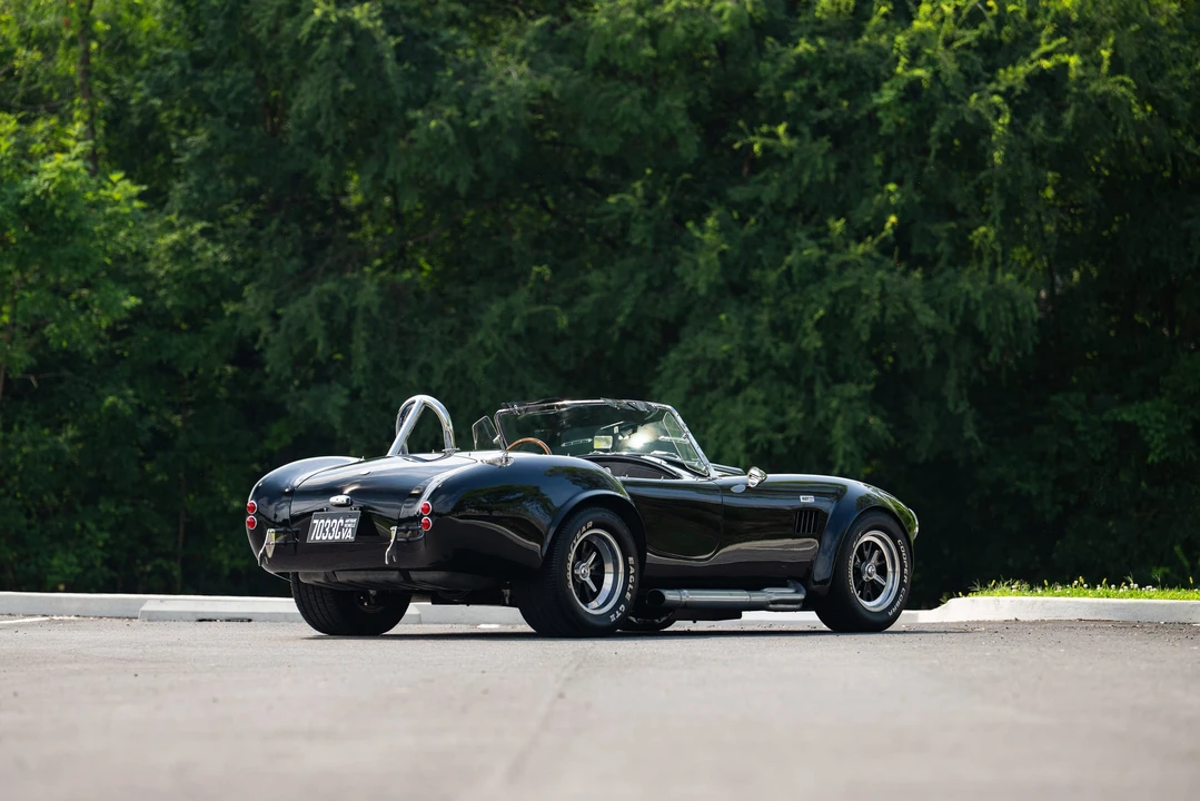 Shelby Cobra Replica - Image 30 of 31