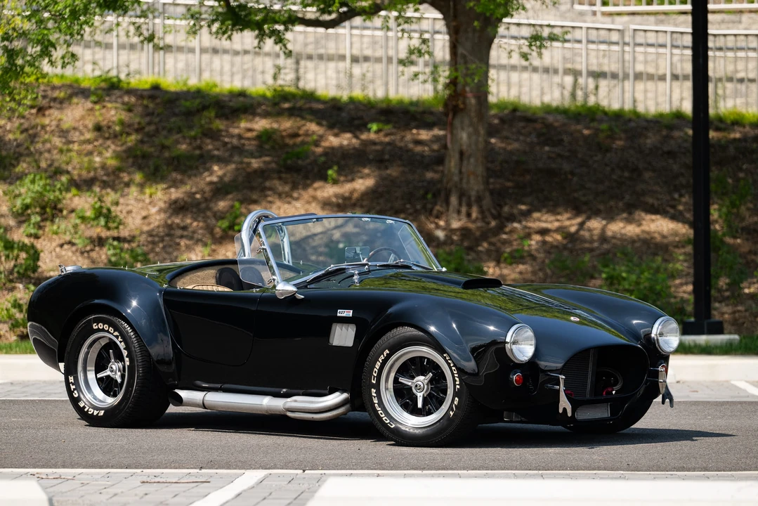 Shelby Cobra Replica - Image 19 of 31