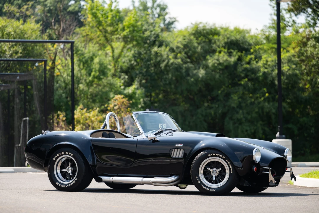 Shelby Cobra Replica - Image 22 of 31