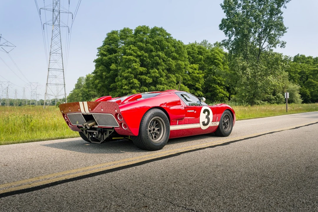 Ford Replica - Image 30 of 31