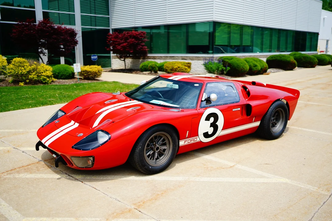 Ford Replica - Image 17 of 31
