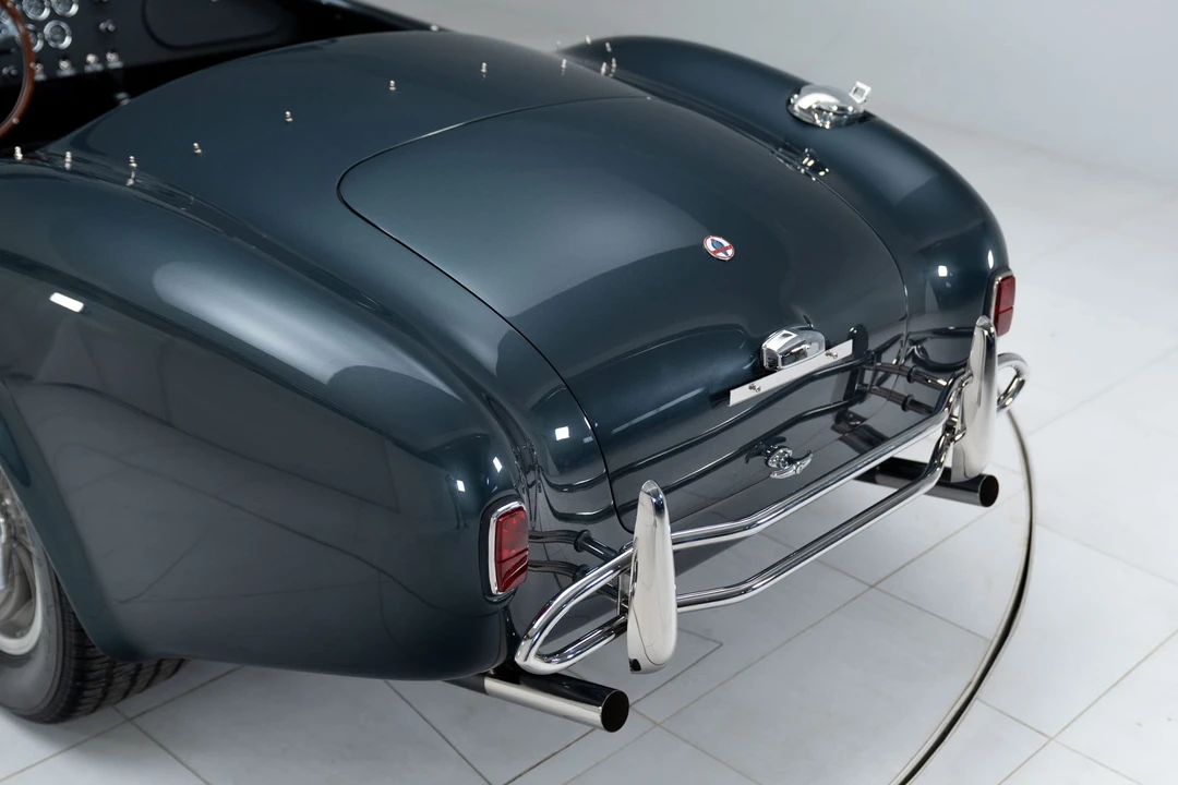 Shelby Cobra Replica - Image 19 of 31