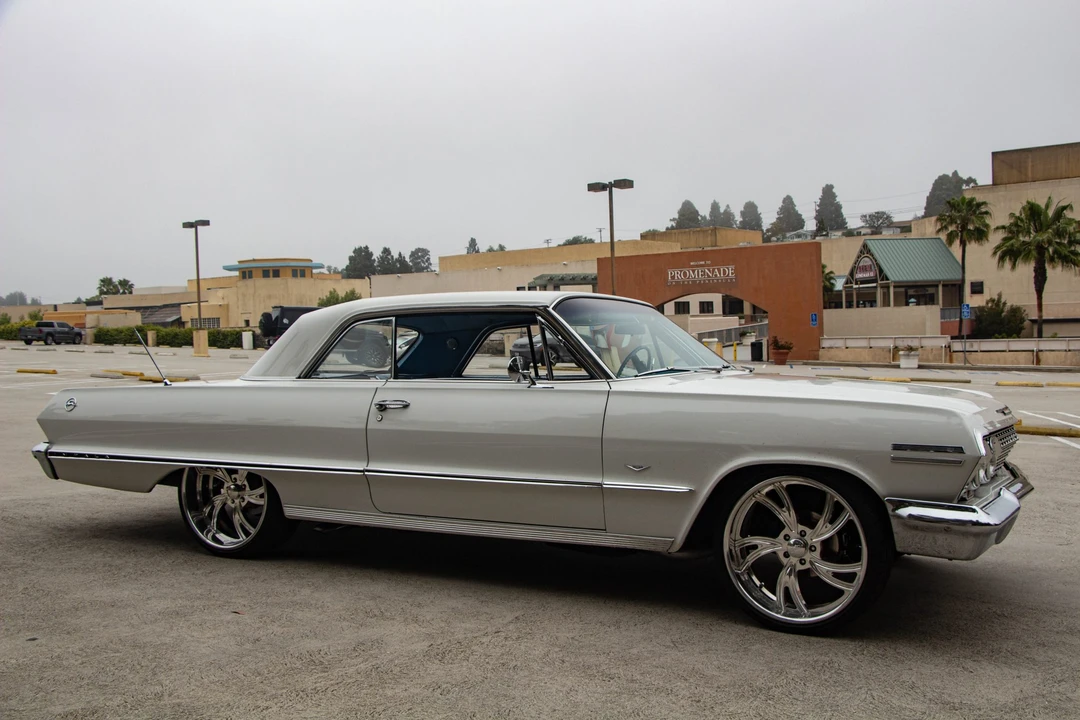 1963 Chevrolet Impala 3rd Gen - Image 28 of 31