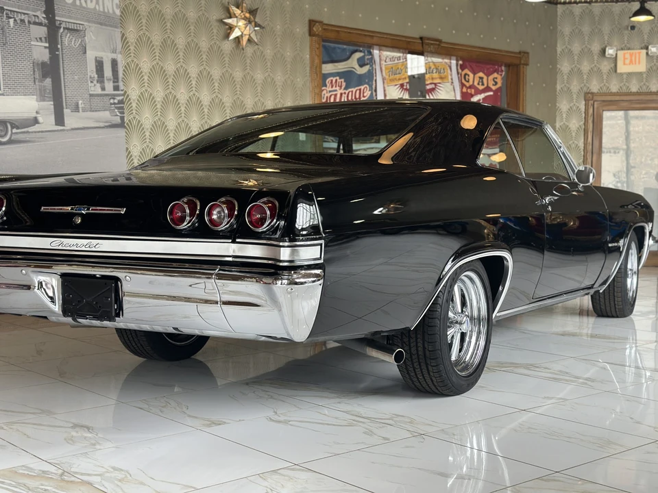 1965 Chevrolet Impala 4th Gen - Image 19 of 31