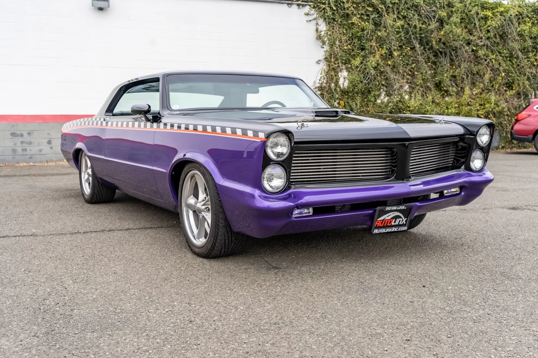 1965 Pontiac Tempest - Image 9 of 31