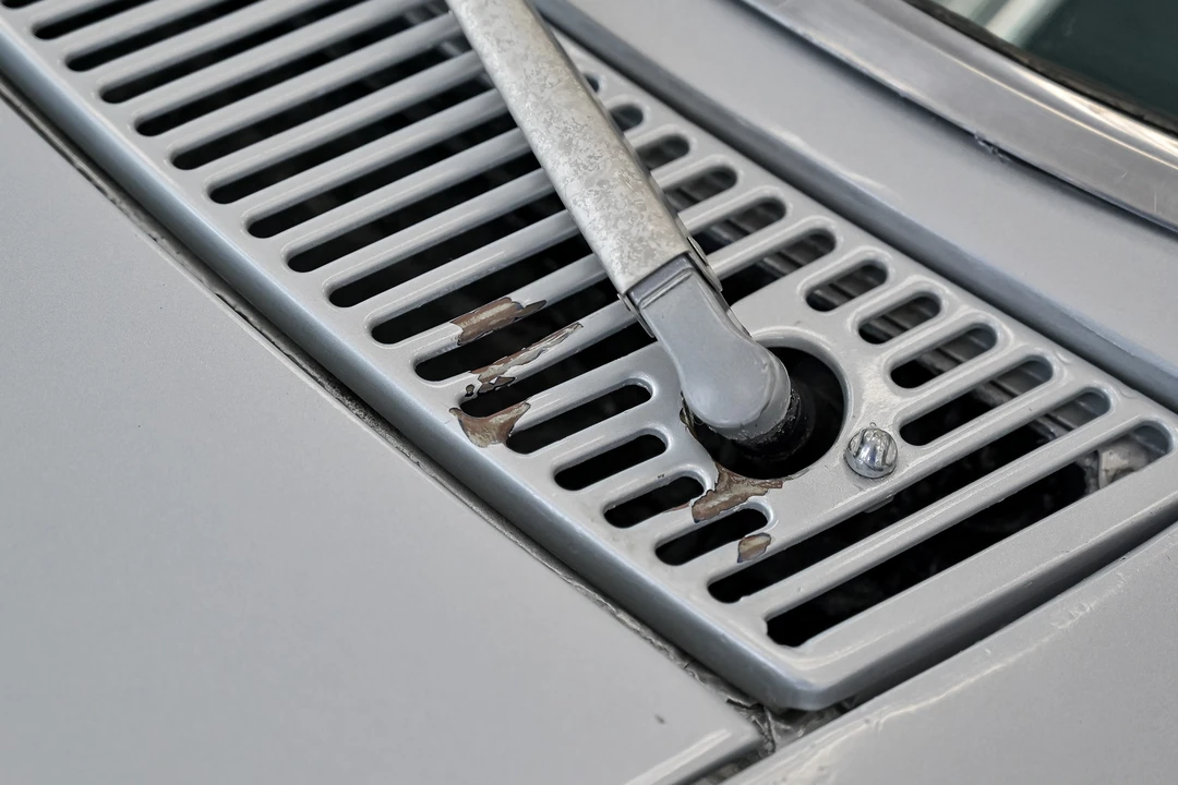1966 Chevrolet Corvette C2 - Image 25 of 31