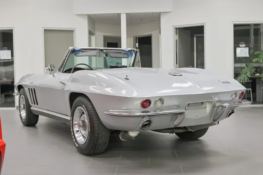 1966 Chevrolet Corvette C2 - Image 3 of 31