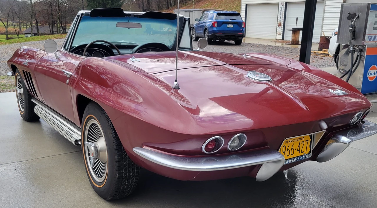 1966 Chevrolet Corvette C2 - Image 10 of 31