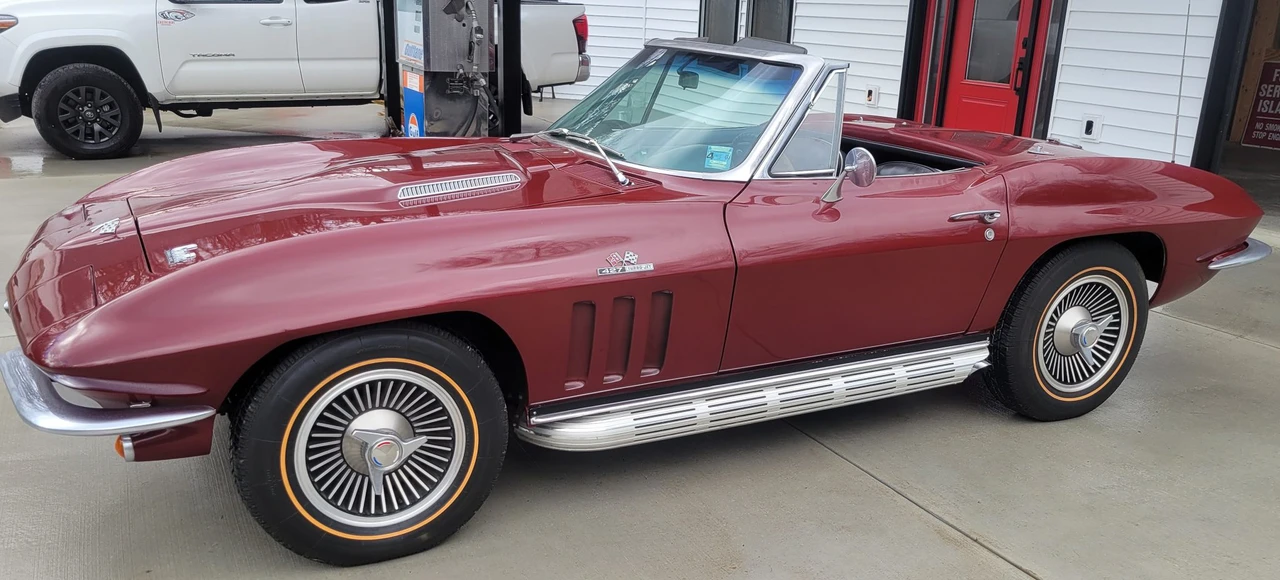 1966 Chevrolet Corvette C2 - Image 13 of 31