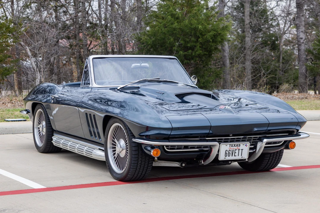 1966 Chevrolet Corvette C2 - Image 4 of 31