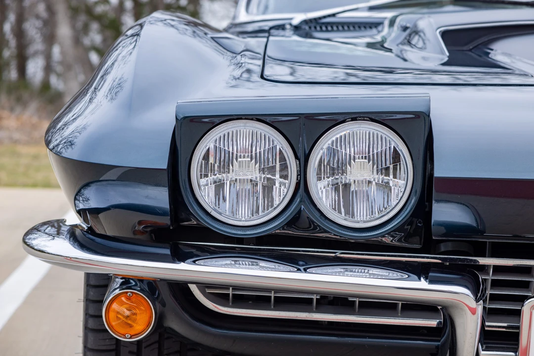 1966 Chevrolet Corvette C2 - Image 18 of 31
