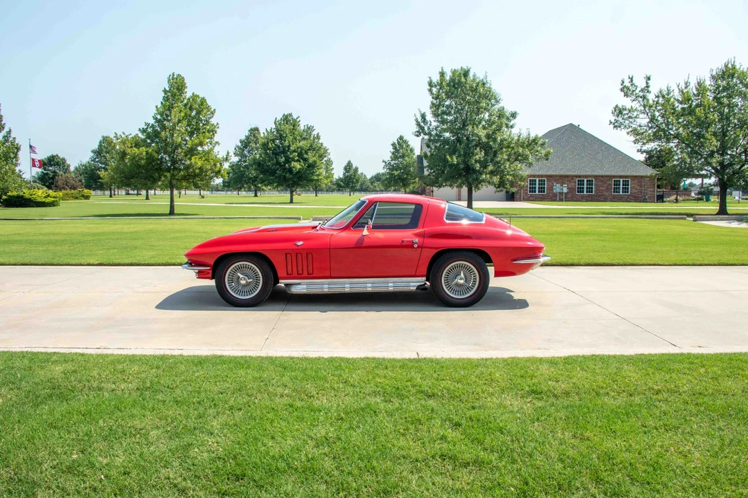 1966 Chevrolet Corvette C2 - Image 31 of 31