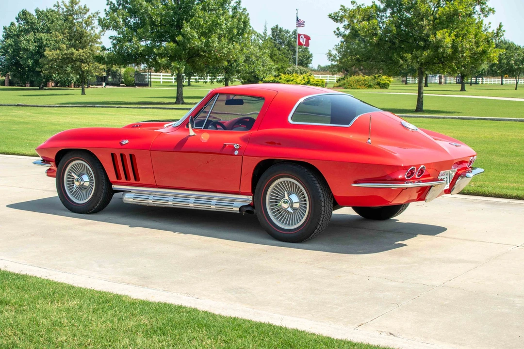 1966 Chevrolet Corvette C2 - Image 30 of 31
