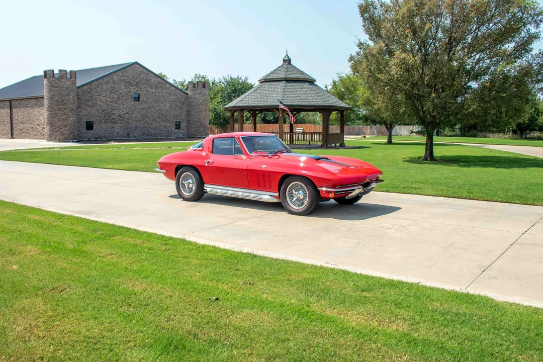 1966 Chevrolet Corvette C2 - Image 20 of 31