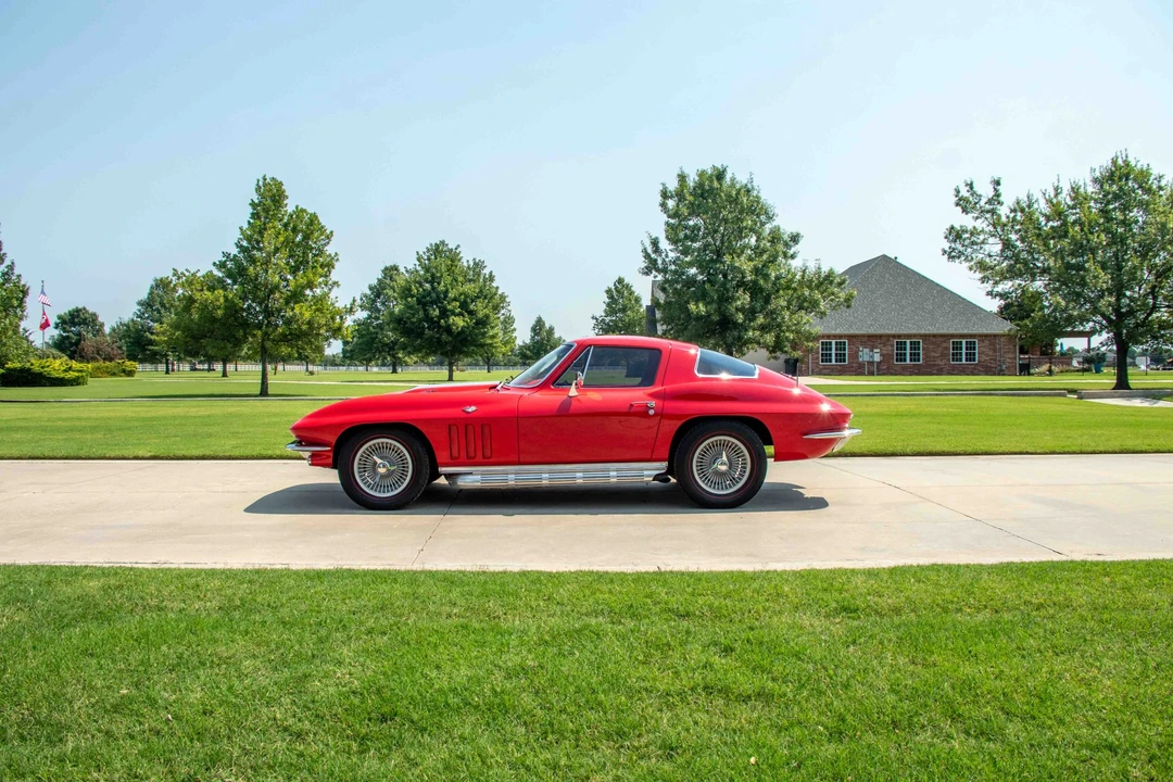 1966 Chevrolet Corvette C2 - Image 14 of 31