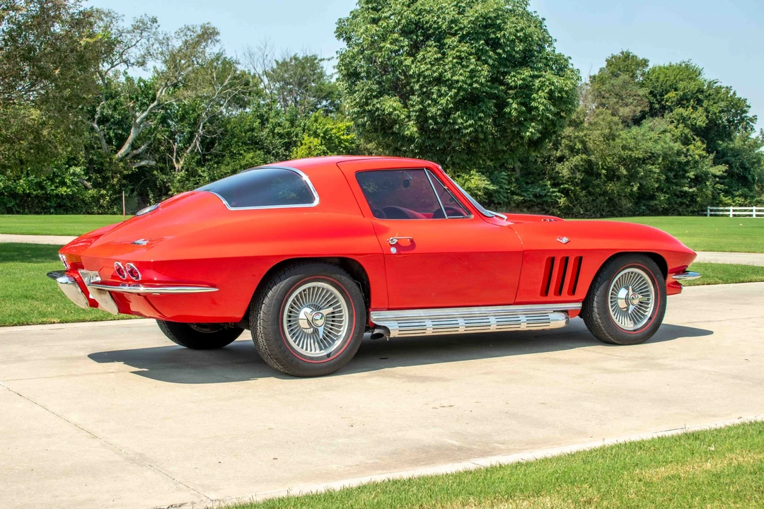 1966 Chevrolet Corvette C2 - Image 9 of 31