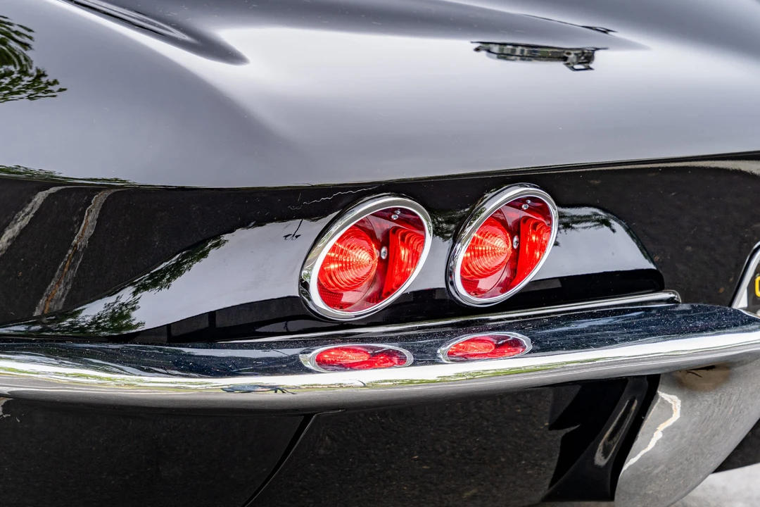 1966 Chevrolet Corvette C2 - Image 15 of 31